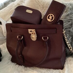 Michael Kors 3Pc Set (Large Shoulder Bag,Makeup Small bag, Wallet)Color Burgundy